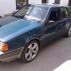 Volvo 460 DL  (SOLGT)