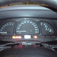 Opel Vectra B 1,6 16V  SOLGT !