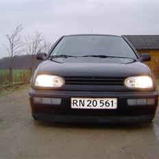 VW golf 3-solgt