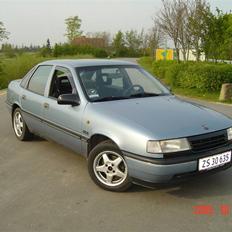 Opel vectra *SOLGT*