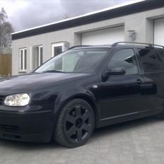 VW Golf 4 Variant solgt