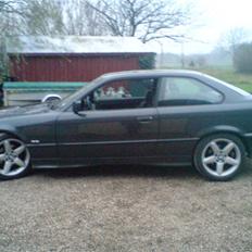 BMW E36 318is coupe ^SOLGT^