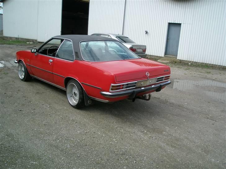 Opel Commodore b "solgt" billede 2