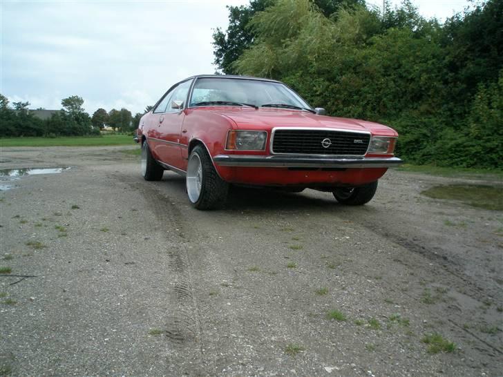 Opel Commodore b "solgt" billede 4