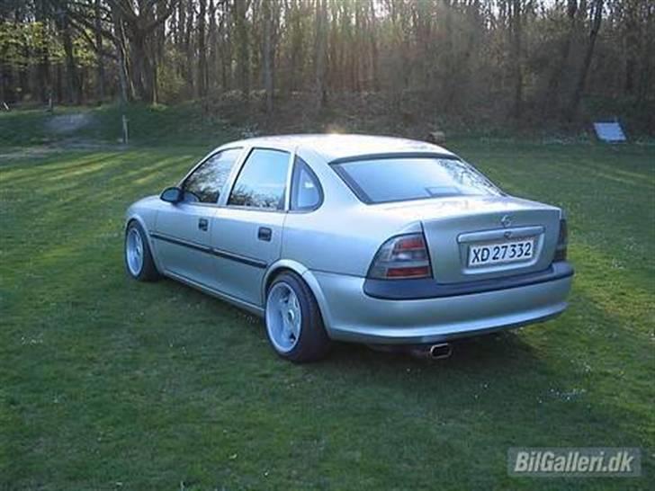 Opel vectra b SOLGT - BILLED LÅNT HER FRA BG... MIN SKULLE GERNE HAVE SAMME OMGANG billede 10