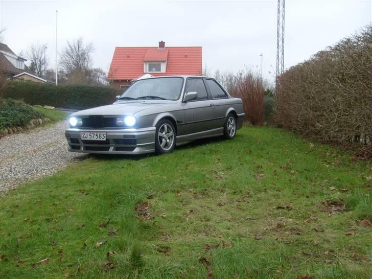 BMW e30 325i solgt.. billede 1