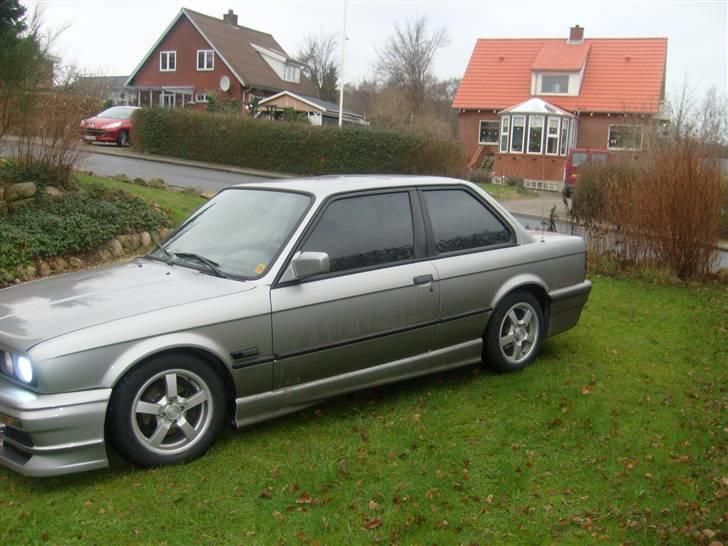 BMW e30 325i solgt.. billede 5