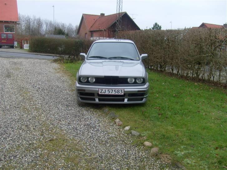 BMW e30 325i solgt.. billede 8