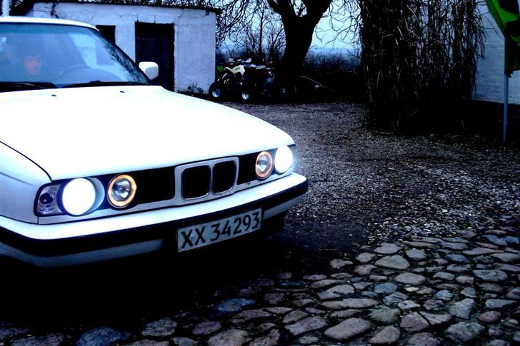 BMW e34 525i // 535i..SOLGT.. billede 2