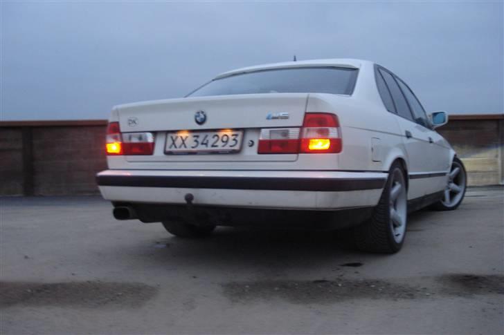 BMW e34 525i // 535i..SOLGT.. billede 4