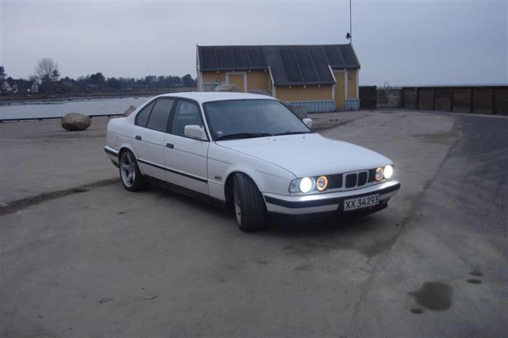 BMW e34 525i // 535i..SOLGT.. billede 5