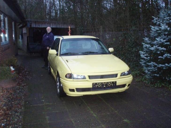 Opel astra 1,6 16v solgt - da vi lige havde hentet bil  billede 1