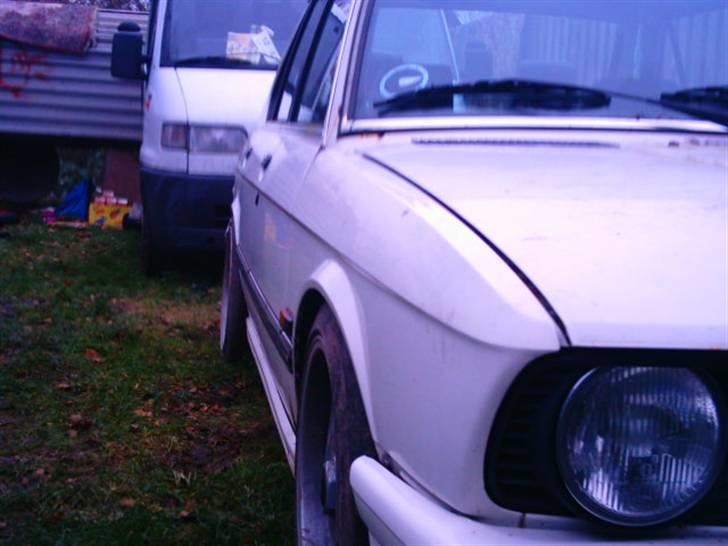 BMW E28 M535T billede 8