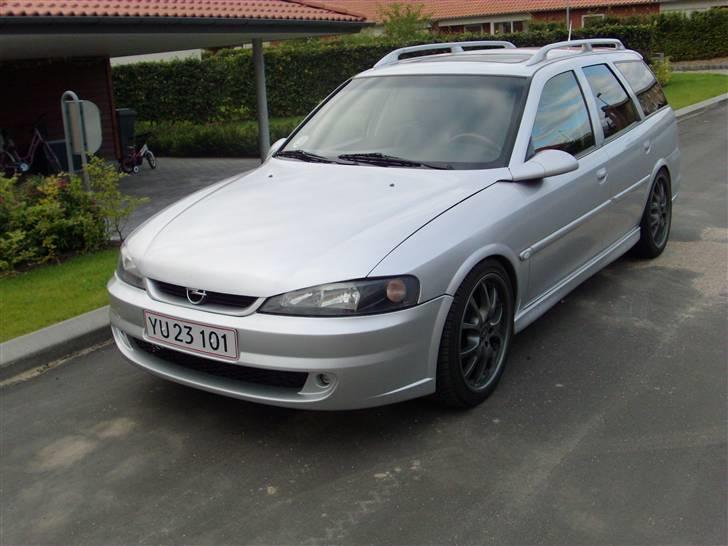 Opel vectra b 3,0 v6 billede 2