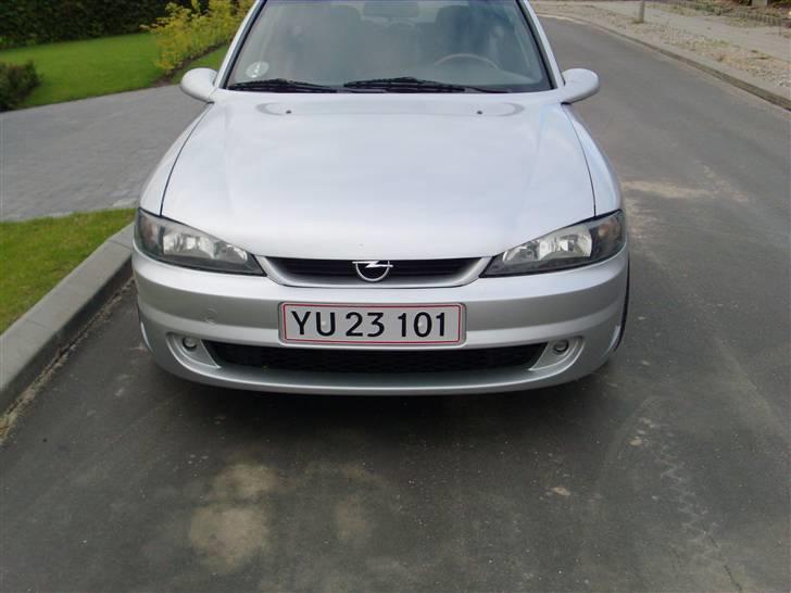 Opel vectra b 3,0 v6 billede 3