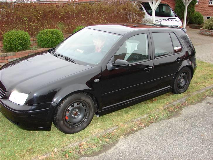 VW golf 4 *solgt* billede 2