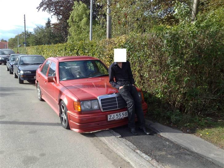 Mercedes Benz 124 *SOLGT* billede 7