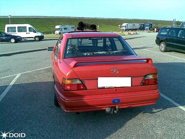 Mercedes Benz 124 *SOLGT* billede 9