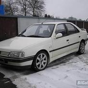 Peugeot 405 (skrottet)