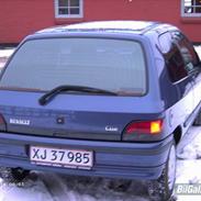 Renault clio 1.4 rn