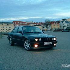BMW E30 324D (solgt)