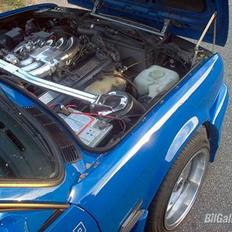 BMW E30 320i 2,7 Solgt