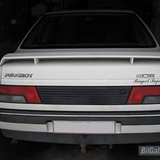 Peugeot 405 (skrottet)