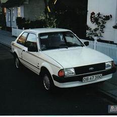 Ford Escort 1,1 Laser