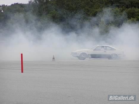 Toyota celica supra mk2 - startede med 4mm gummi sluttede med blanke dæk... billede 8