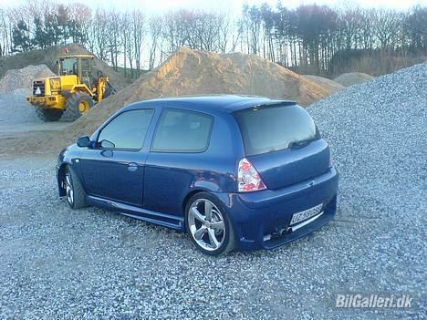 Renault Clio SOLGT :-( - P.S.G Kofanger med Lexus-baglygter og udspartlet bagklap... billede 4