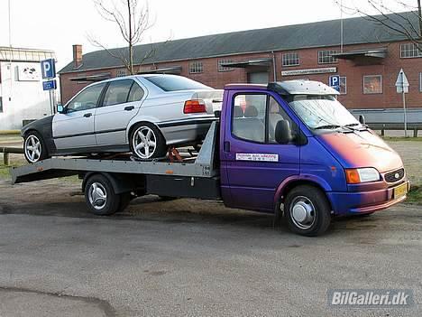 BMW 320i Vanos billede 3