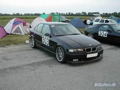 BMW 320I ¤ SOLGT ¤ billede 3