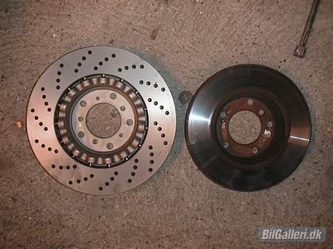 BMW 320I ¤ SOLGT ¤ - Orginal og Brembo! billede 6