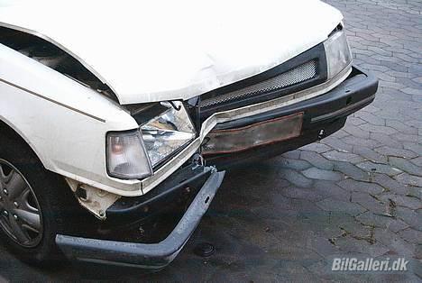 Peugeot 309 1.6GRI (DØD) - Pas på når de lover isslag!! Dette endte som dødsslaget :´( billede 8