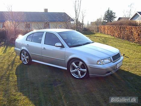 Skoda Octavia 1,8T (Solgt) - Før den fik et facelift. billede 6