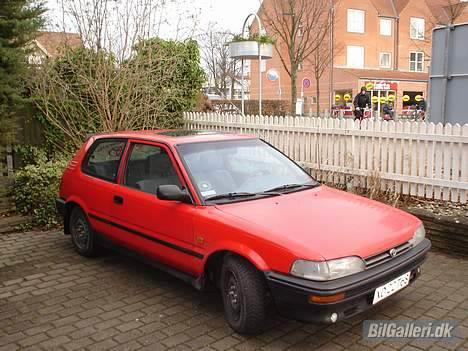 Toyota Corolla xl - Bagrudestreamer købt lokalt vil du også købe send mig en email. billede 2