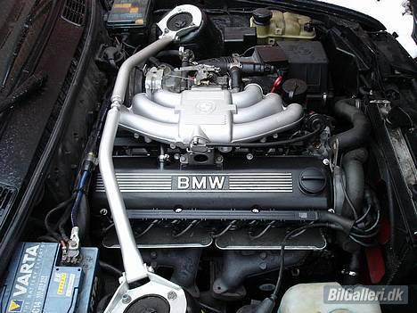 BMW 320i Touring billede 6