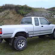 Toyota Hilux LN110 slogt