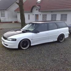 Opel vectra b 1,8 16v SOLGT!