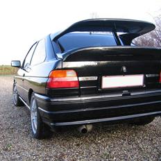 Ford Escort RS2000 - SKROTTET