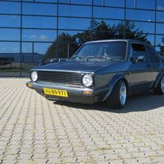 VW Golf 1 GTi Pirelli