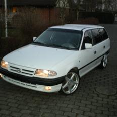 Opel Astra F