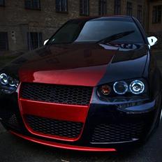 VW Golf 3 - 1.8 Candy Red