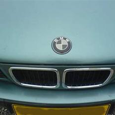 BMW 540i v8 van *SOLGT*