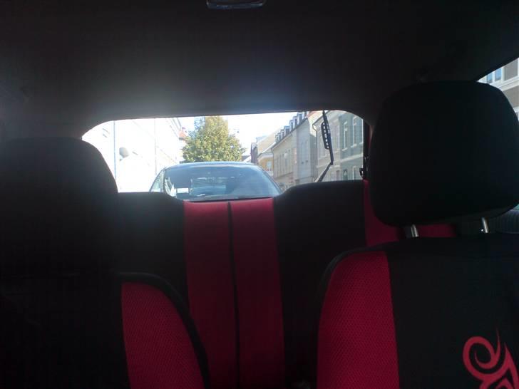 Mazda 323f 1.6 GLX billede 3