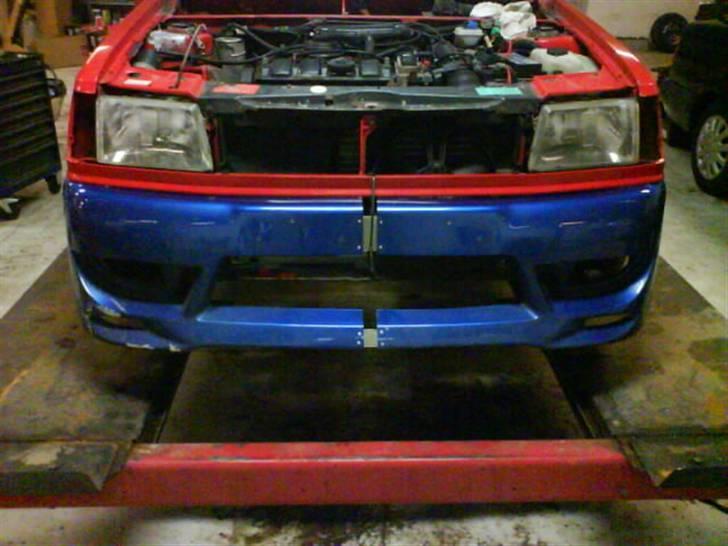 Peugeot 309 1,4i Solgt - igang med at til passe billede 1