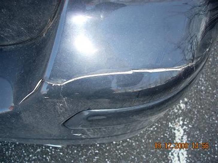 Suzuki Liana GLX billede 11