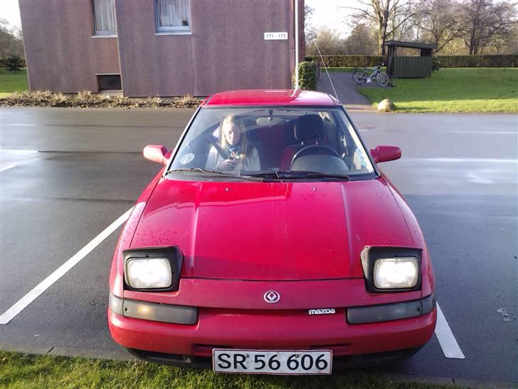 Mazda 323f 1.6 GLX billede 5