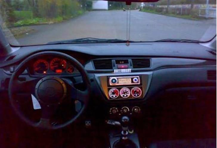 Mitsubishi EVO  billede 7