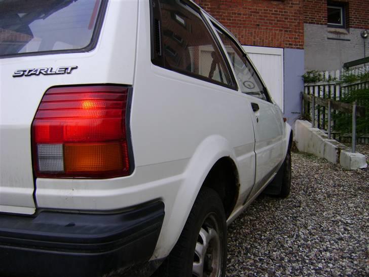 Toyota Starlet (solgt) billede 3